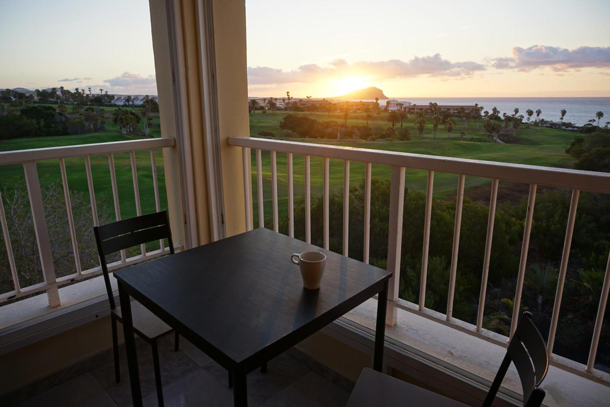 Golf Del Sur Apartment - Magnificent Panorama Of The Ocean, El Teide, And Montana Roja San Miguel de Abona Esterno foto